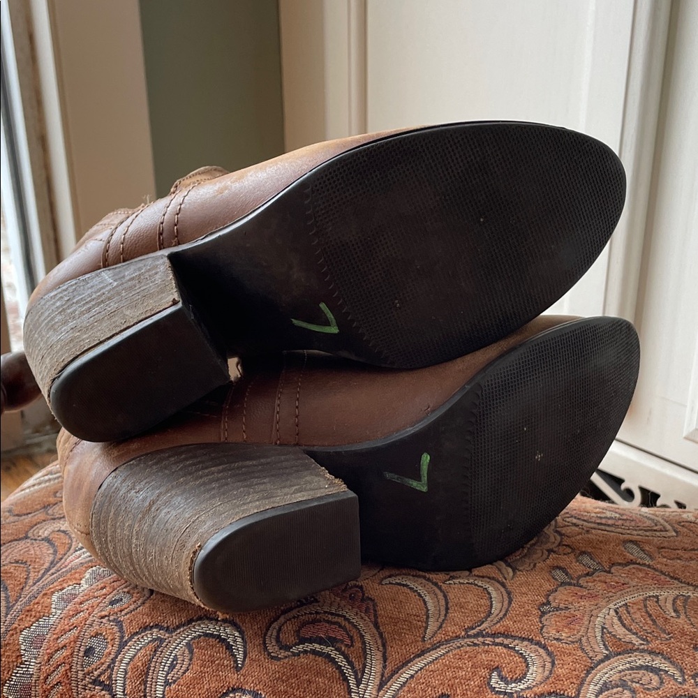 Steve Madden Chestnut Leather Booties - Picture 7 of 8